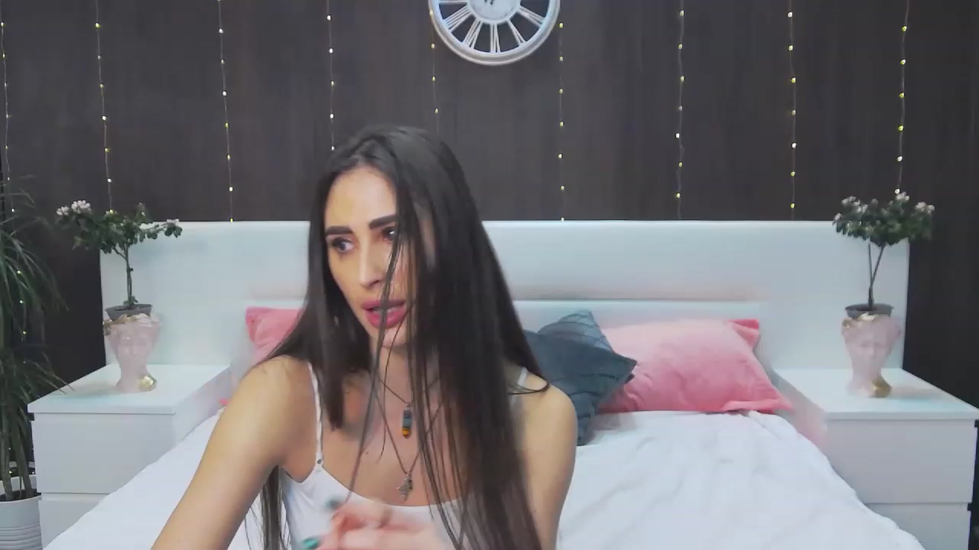 MaraHari video thumbnail