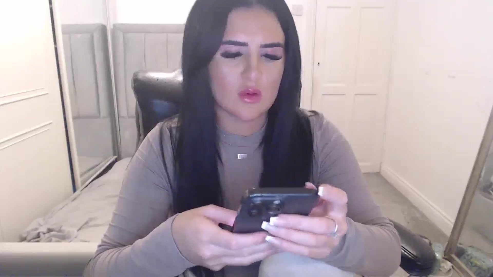 Crystal_MFC video thumbnail