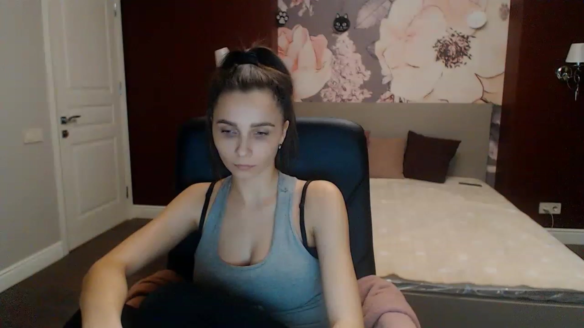 Karina_Mils video thumbnail