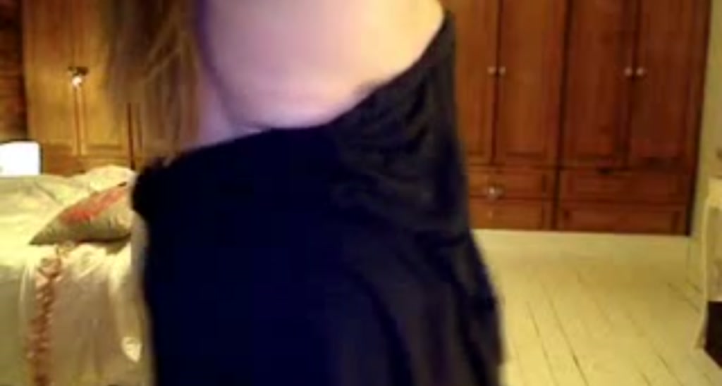 JonieGene video thumbnail