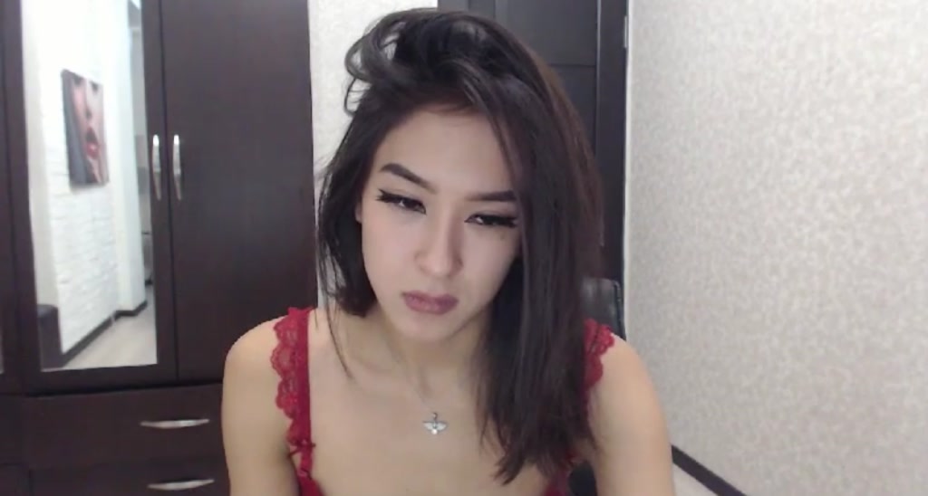 MaiMika video thumbnail