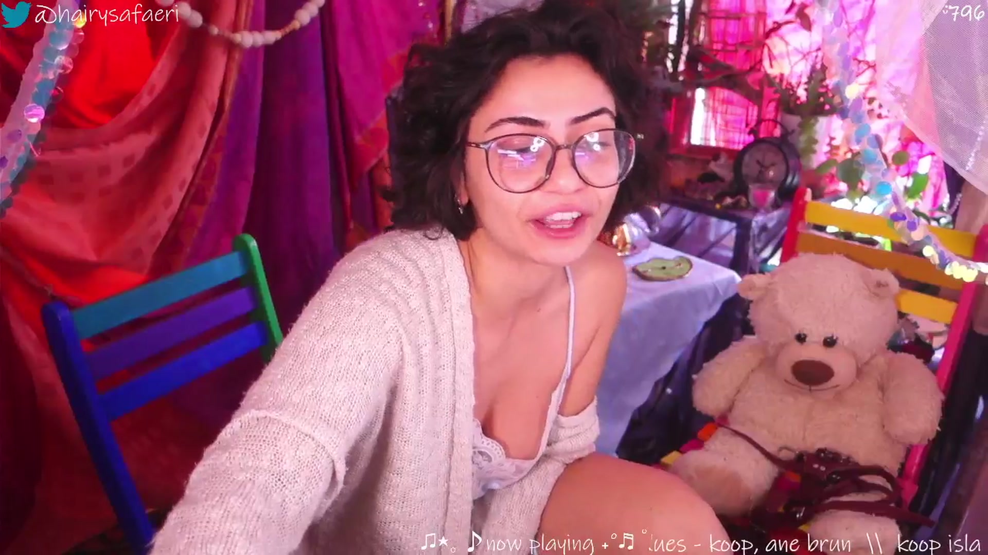 HairySafaeri video thumbnail