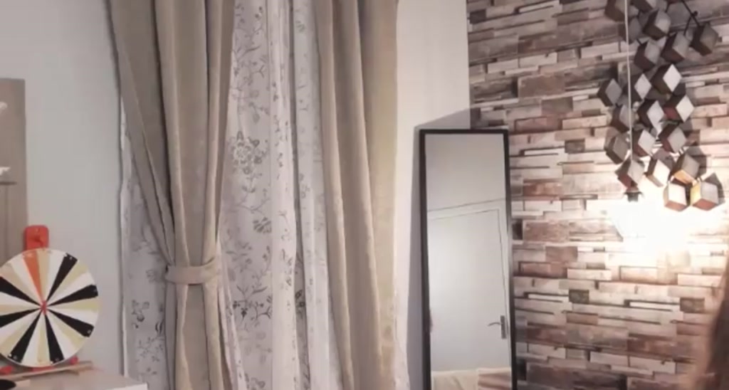 AnnieKarrera1 video thumbnail