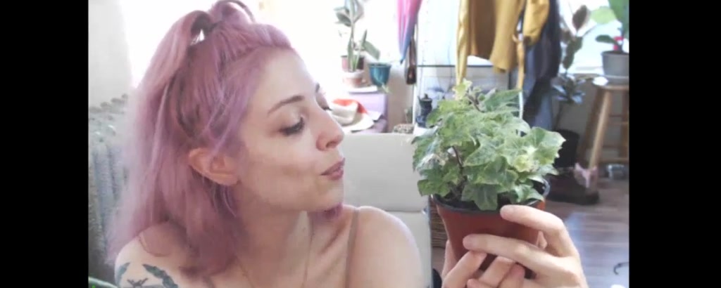 AliceKarina video thumbnail