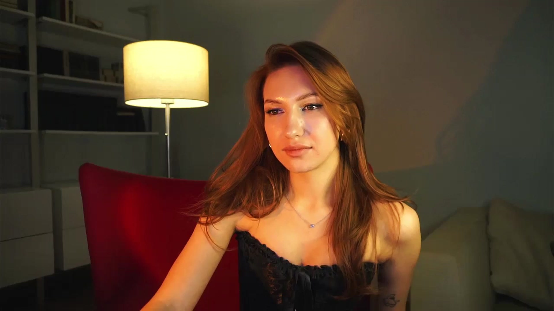 LovelyGin video thumbnail