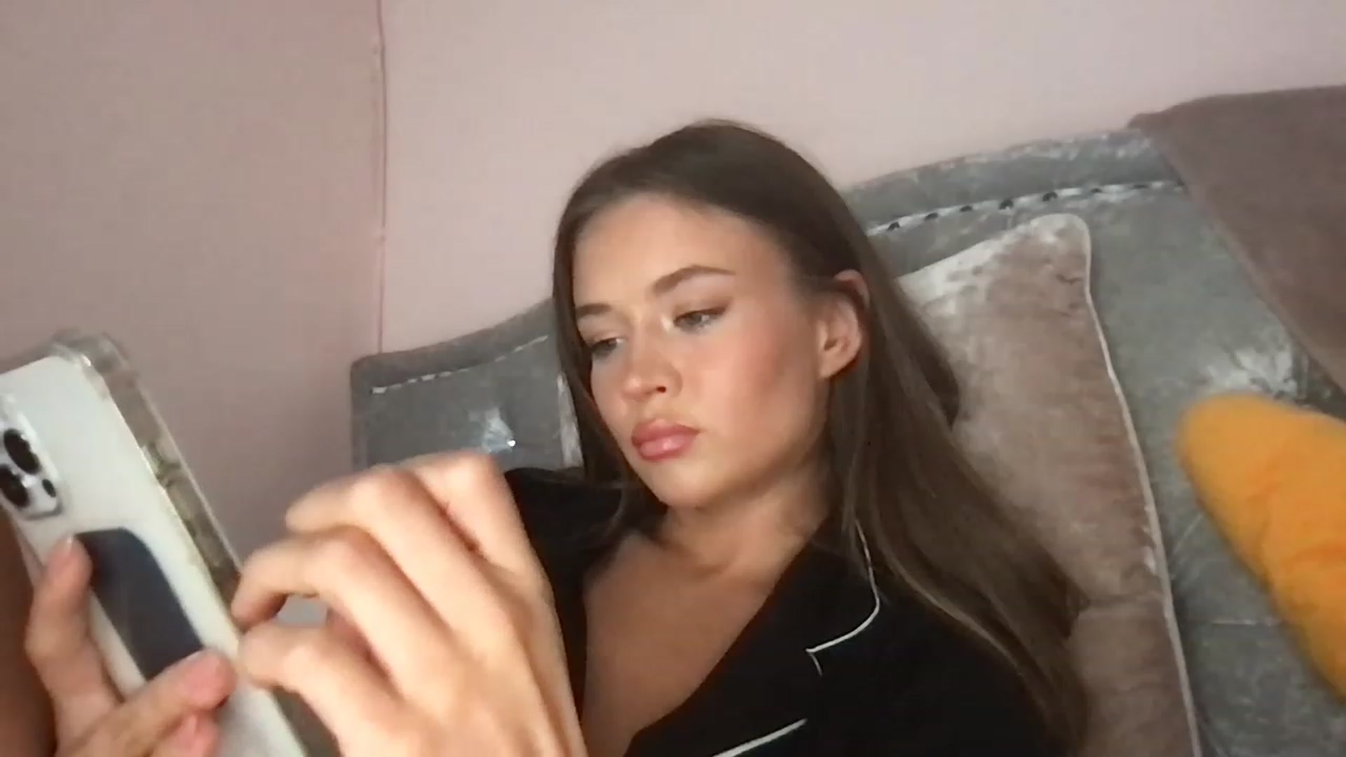 Isabella0 video thumbnail