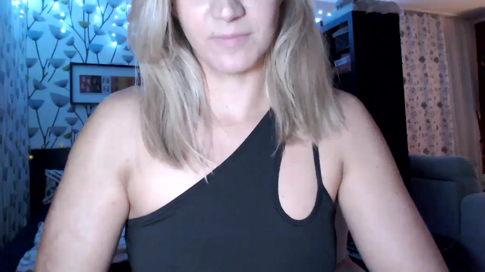 BlakeLivelyi video thumbnail
