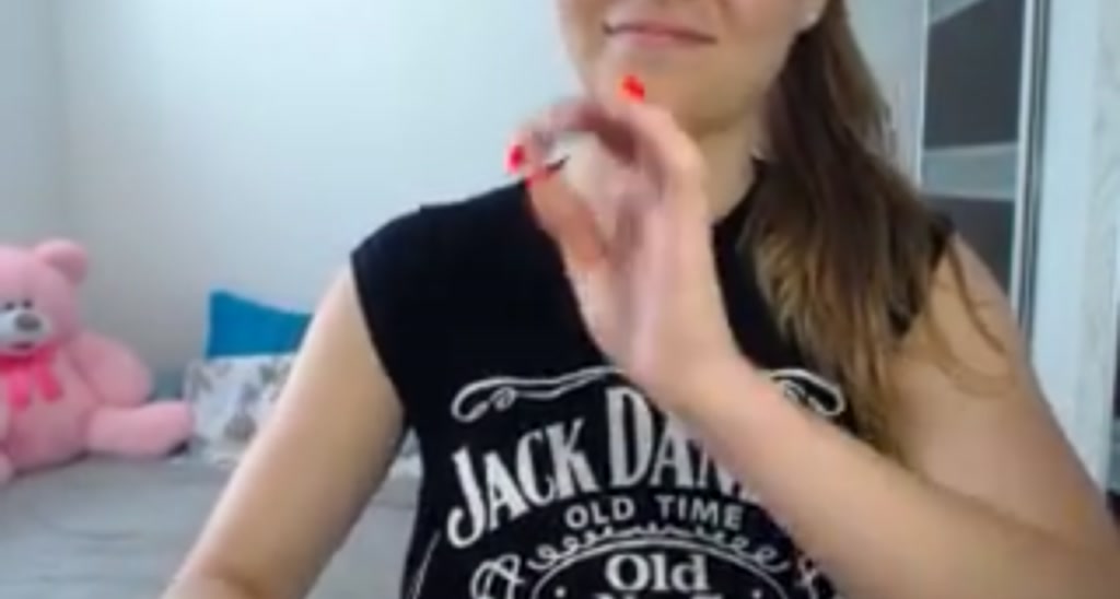 Good2Kisss video thumbnail