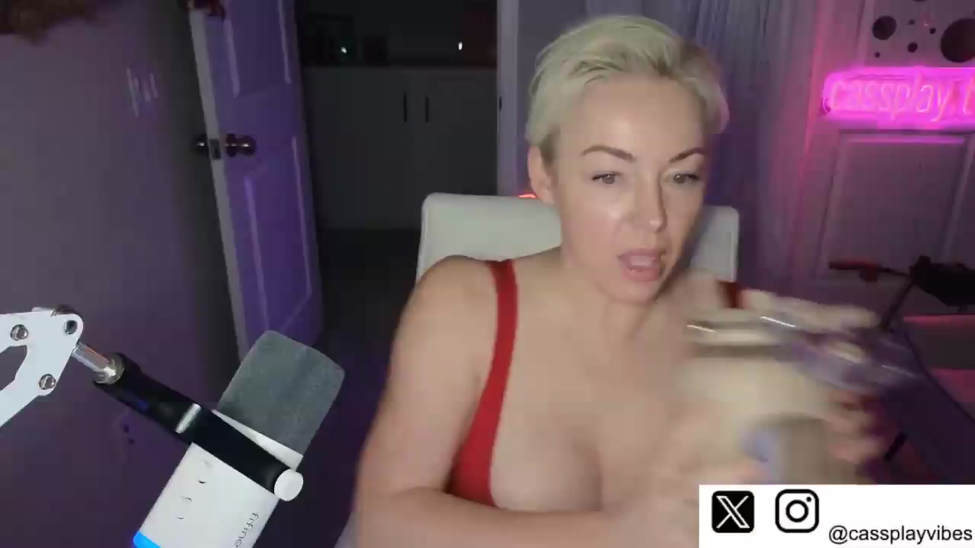 Cassplay video thumbnail