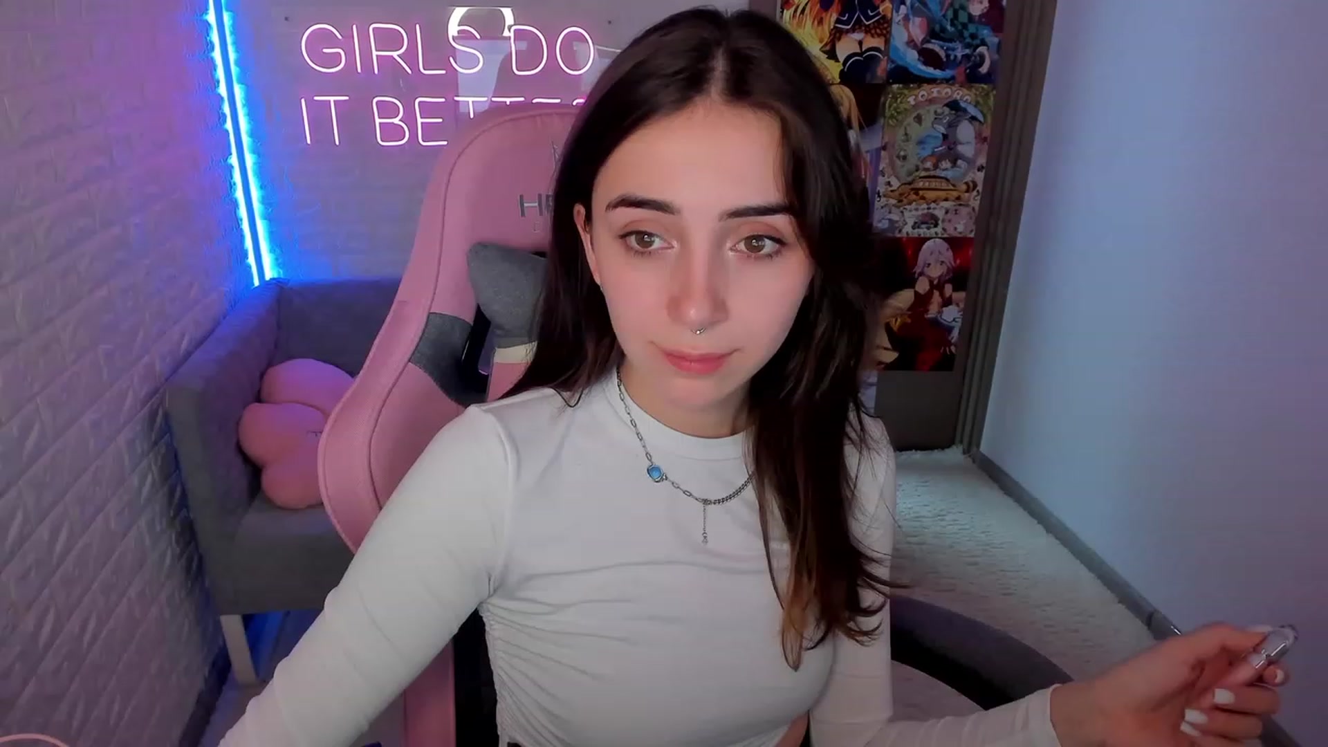 ElsaYoung video thumbnail