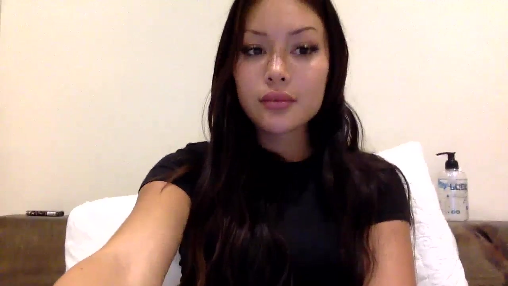 Miss_emiko video thumbnail