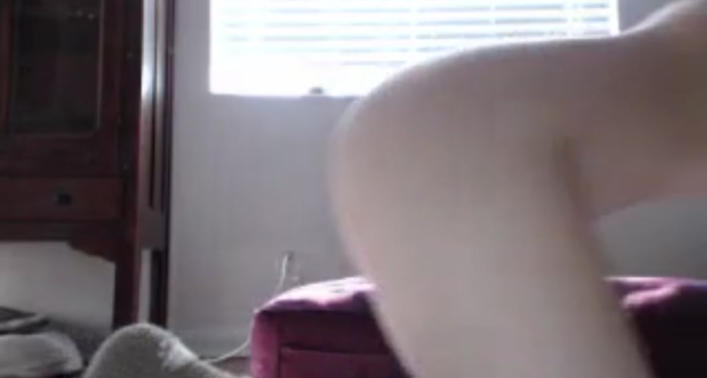 SleepyHo video thumbnail