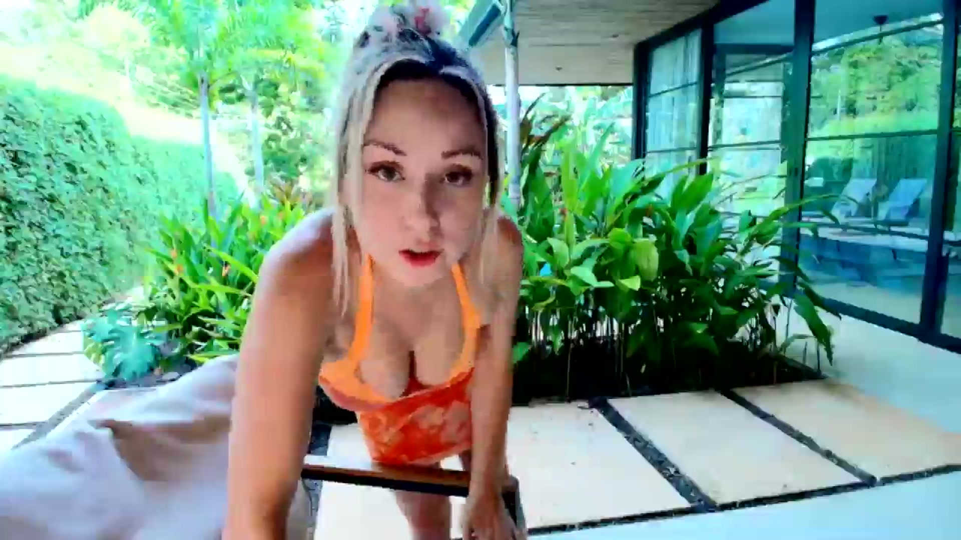 BellaAndersin video thumbnail