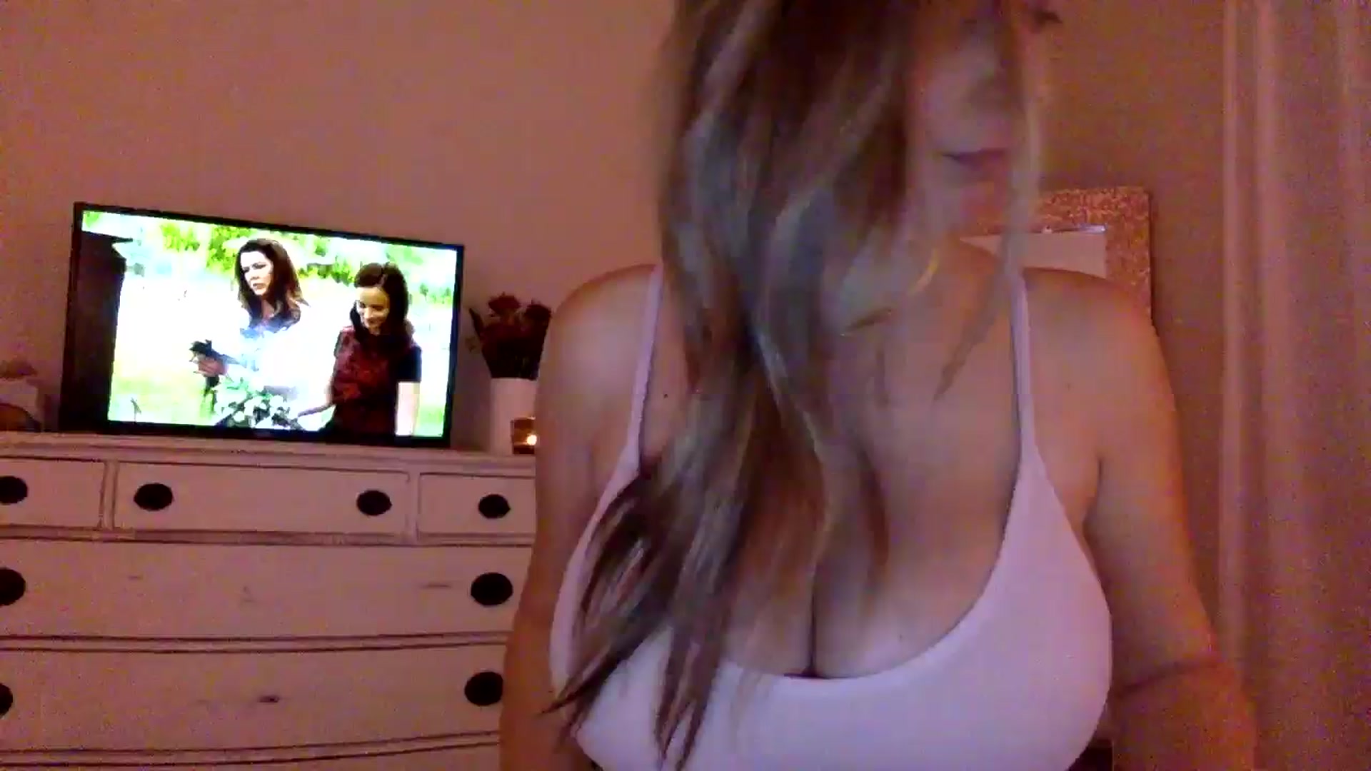 DaniSendLuv video thumbnail