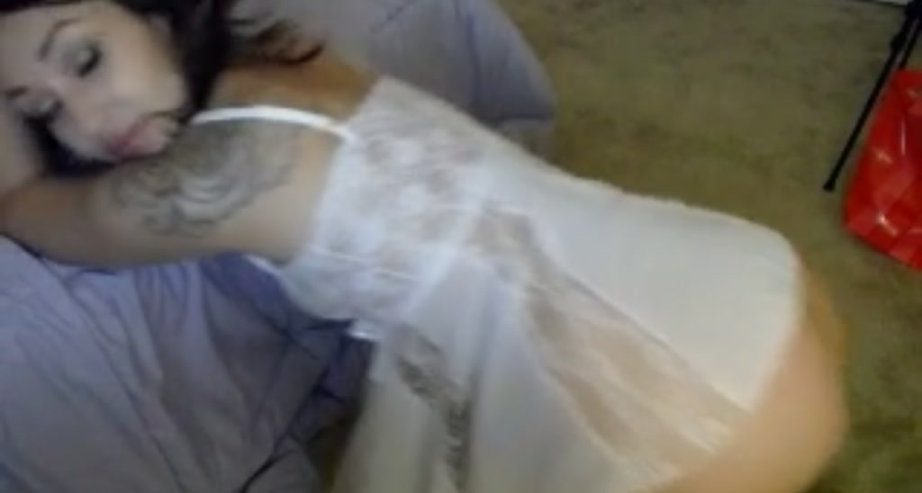 GiselleVecera video thumbnail