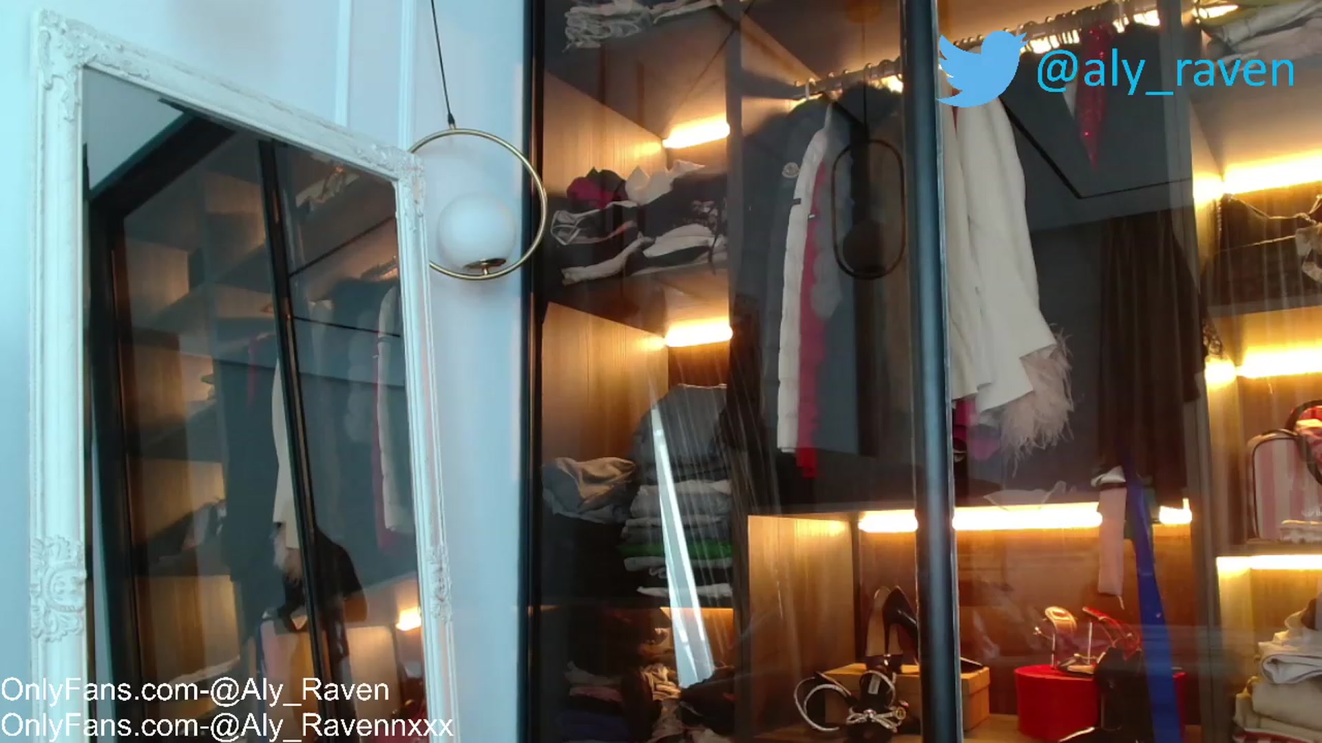 Aly_Ravennx video thumbnail
