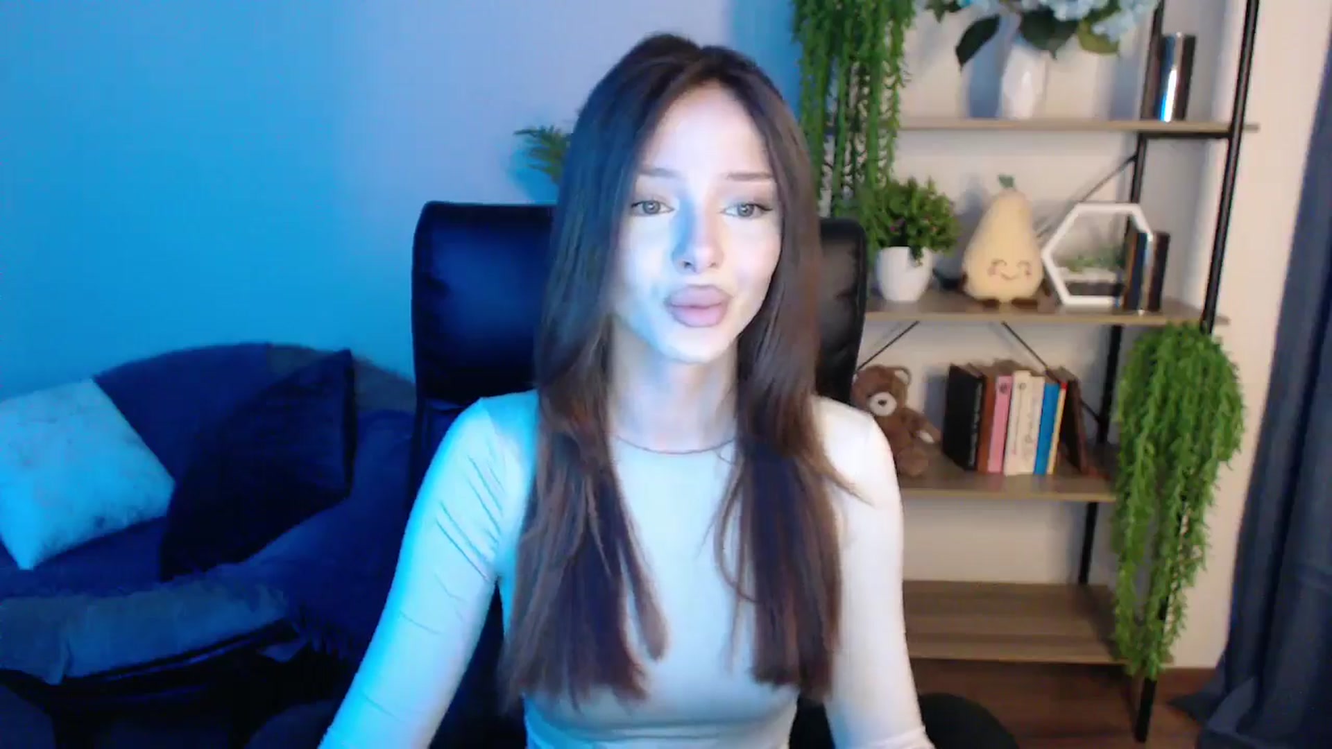 KateManelli video thumbnail