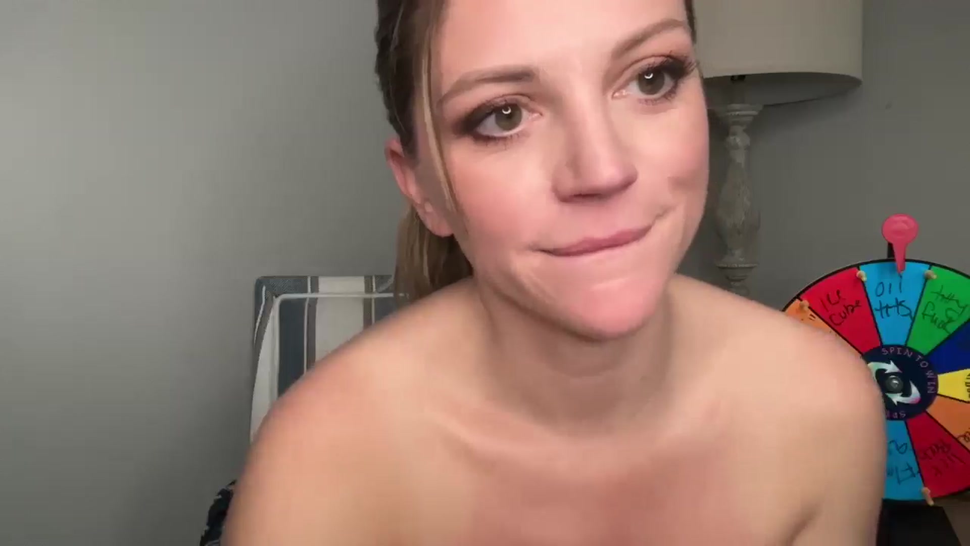 Laceygreyy video thumbnail