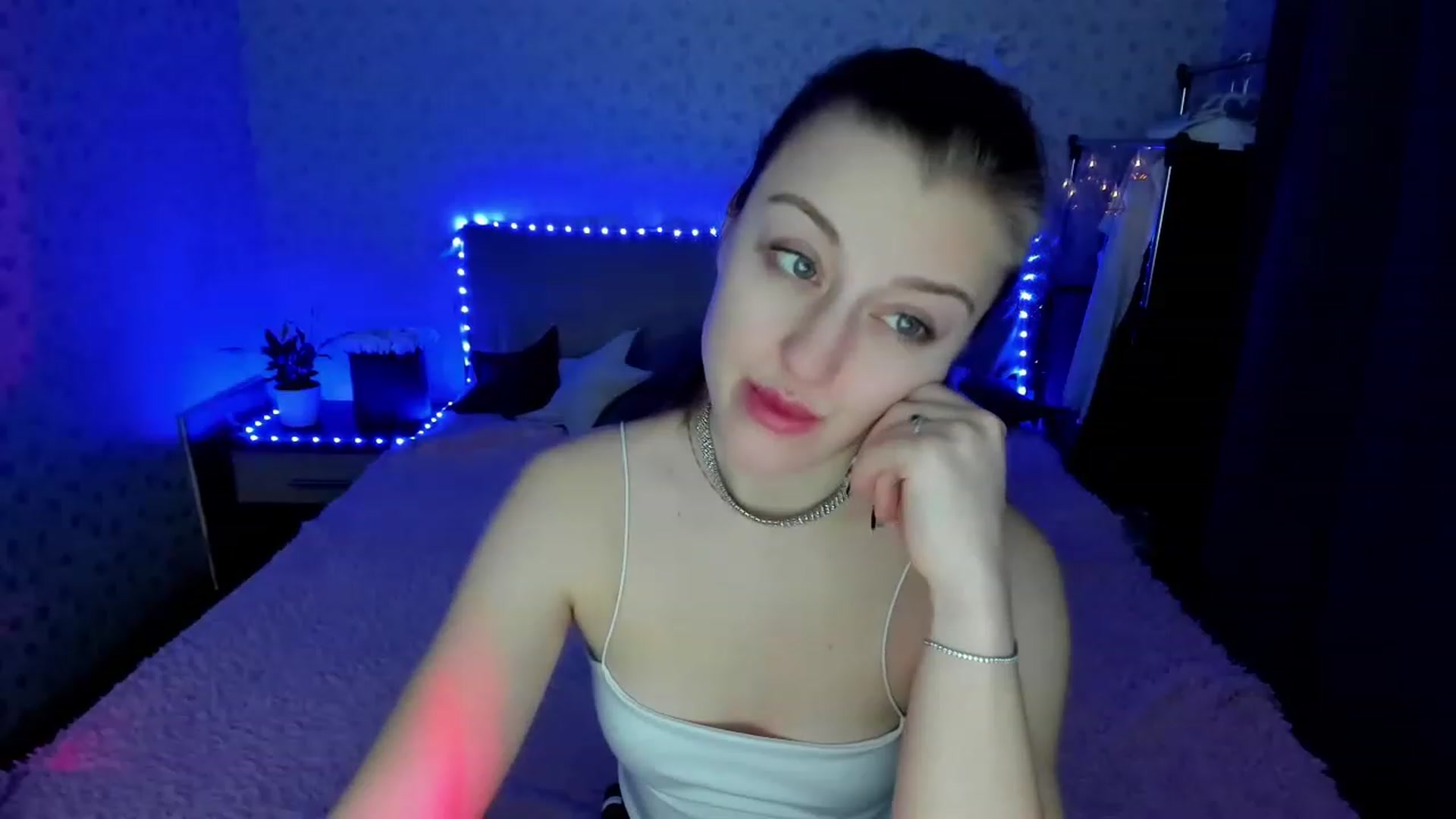Karen_Le video thumbnail