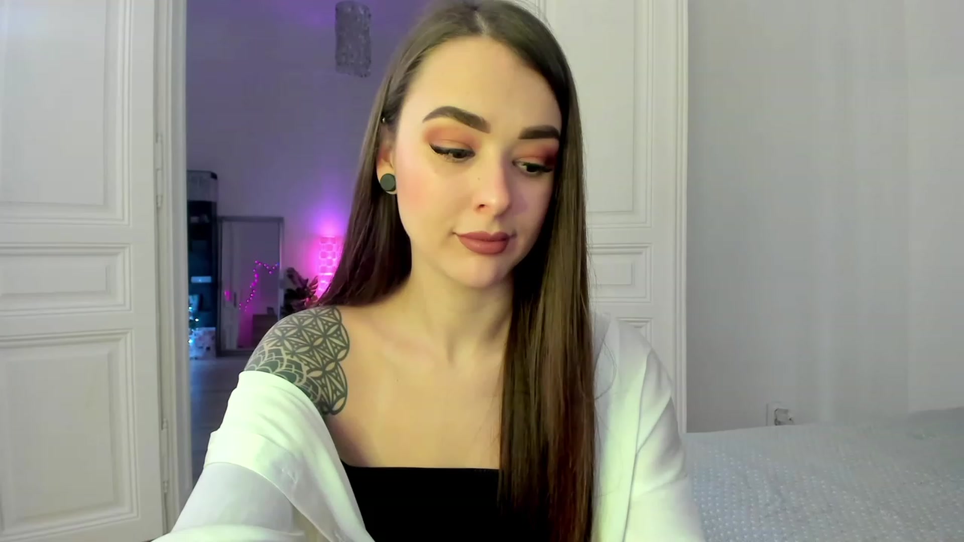 Jul_la_la video thumbnail