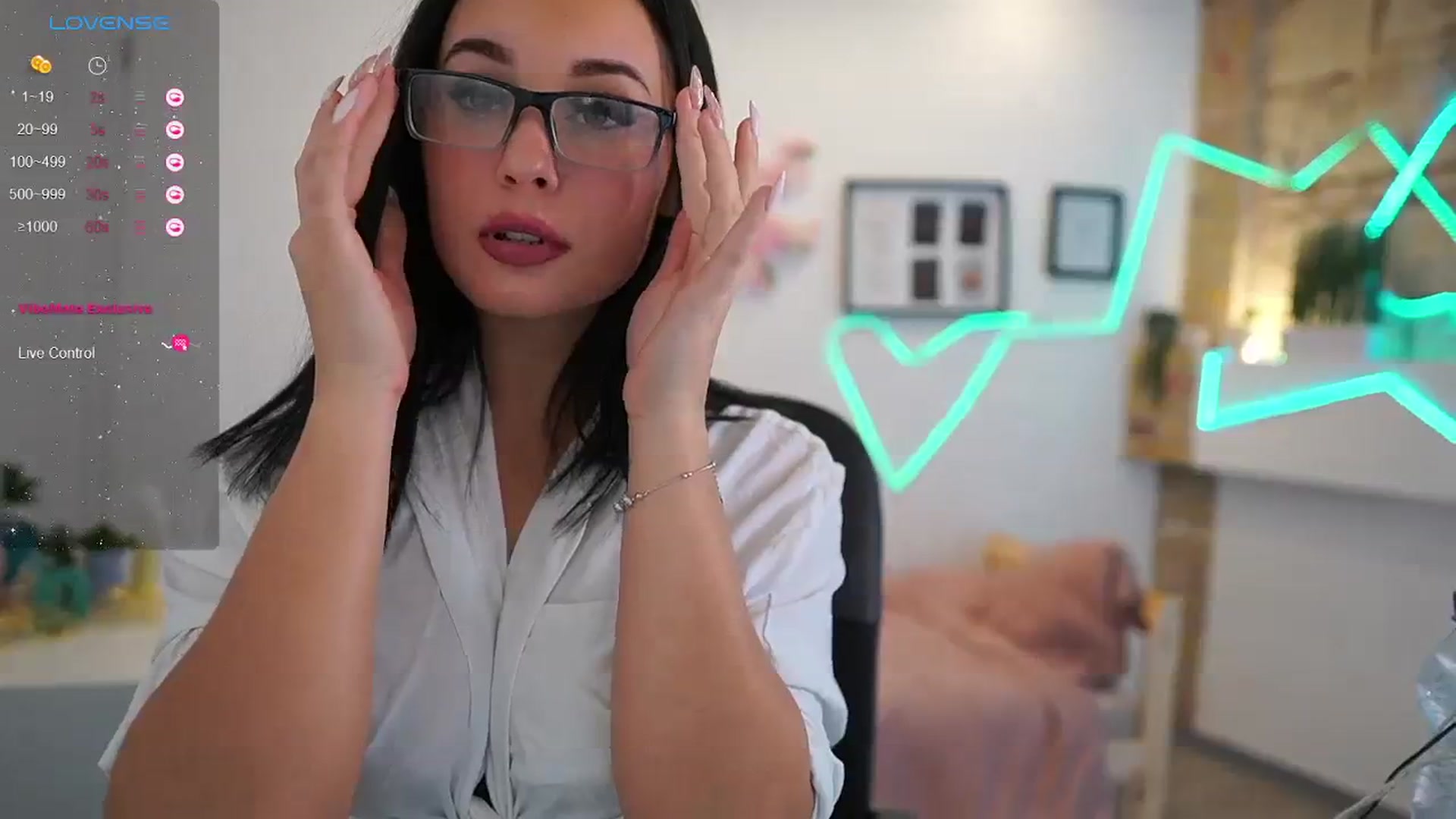 Liya__Silver_ video thumbnail