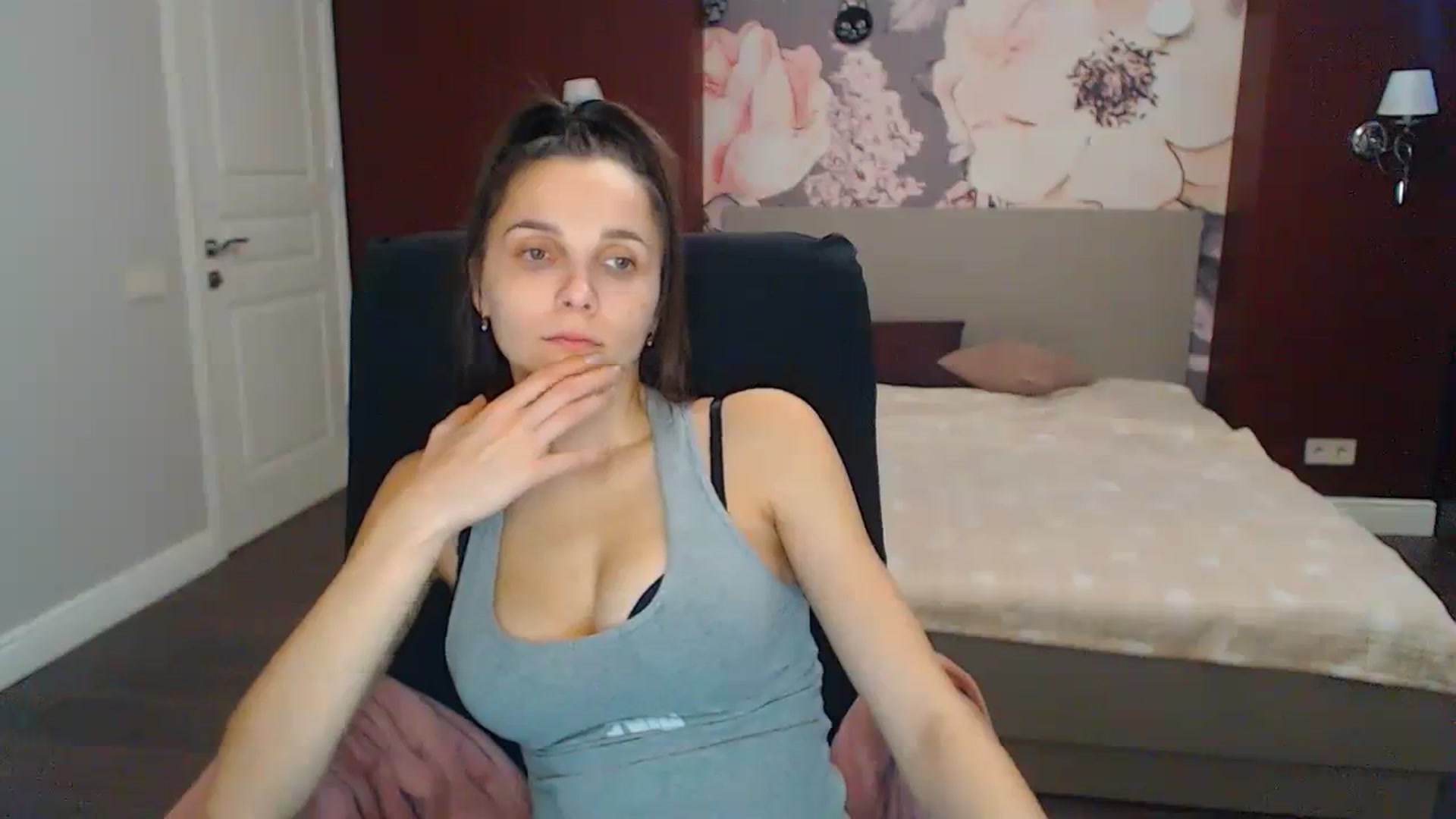 Karina_Mils video thumbnail