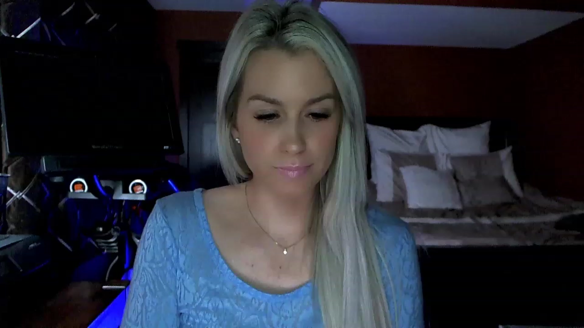 Cora9 video thumbnail