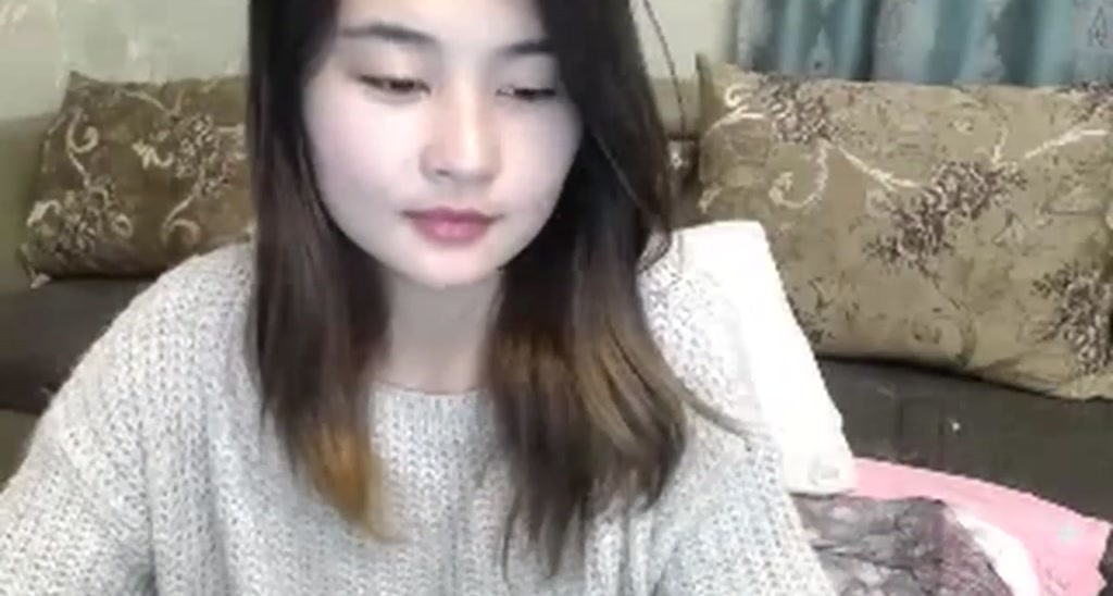 A_cutie_est video thumbnail