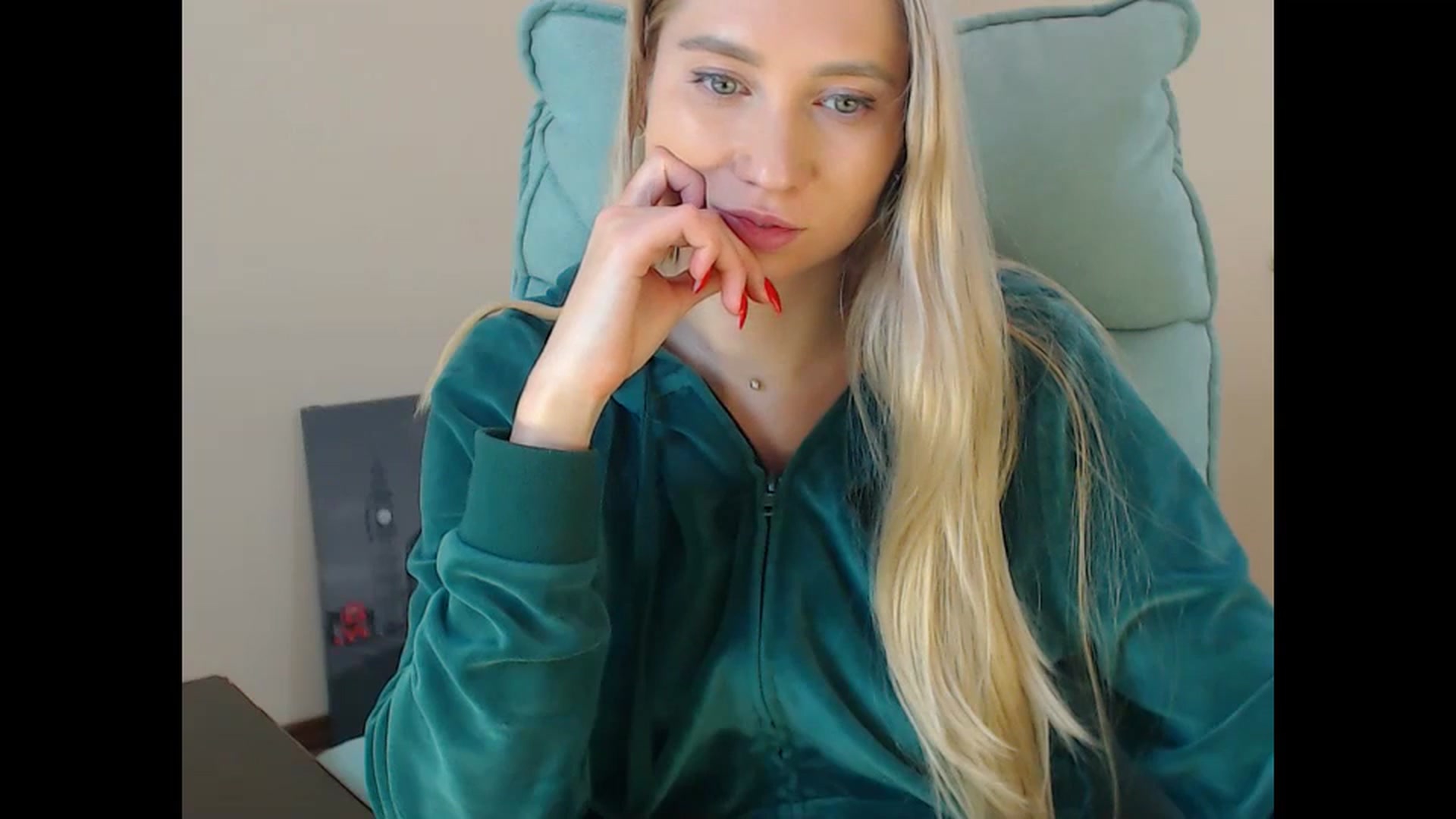 Miss_Sylvia video thumbnail