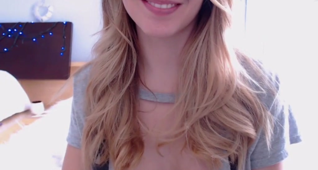 LauraVega video thumbnail