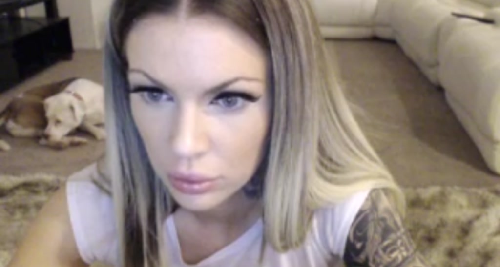 BellaReis video thumbnail