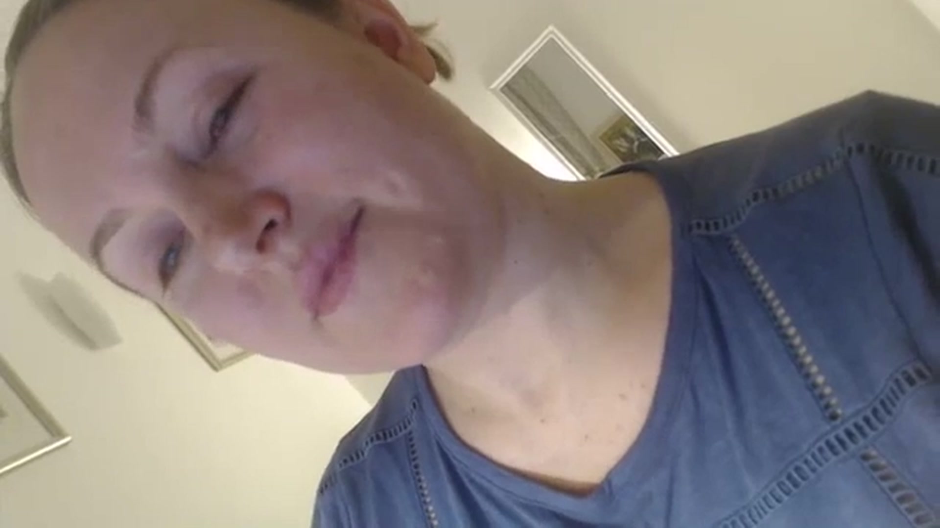 JustLily video thumbnail