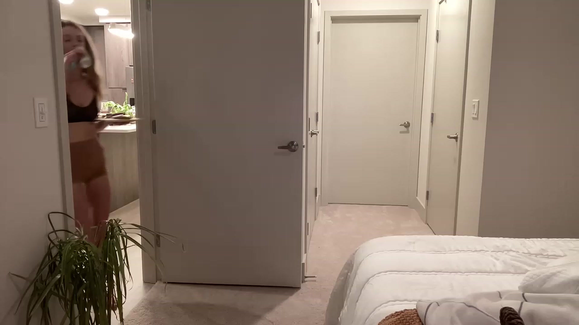 ZoeyLee94 video thumbnail