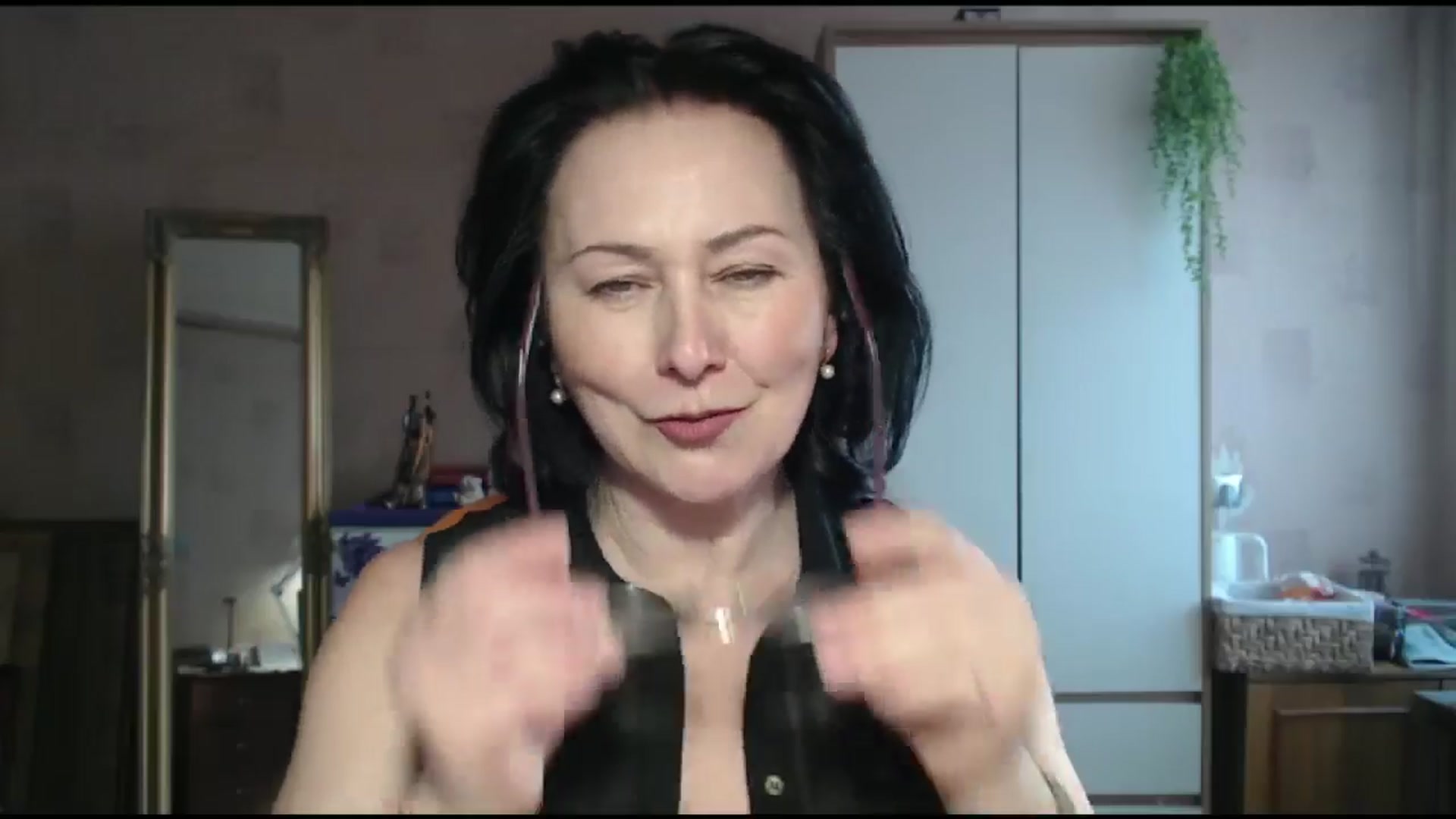 Lovely_Woman_ video thumbnail