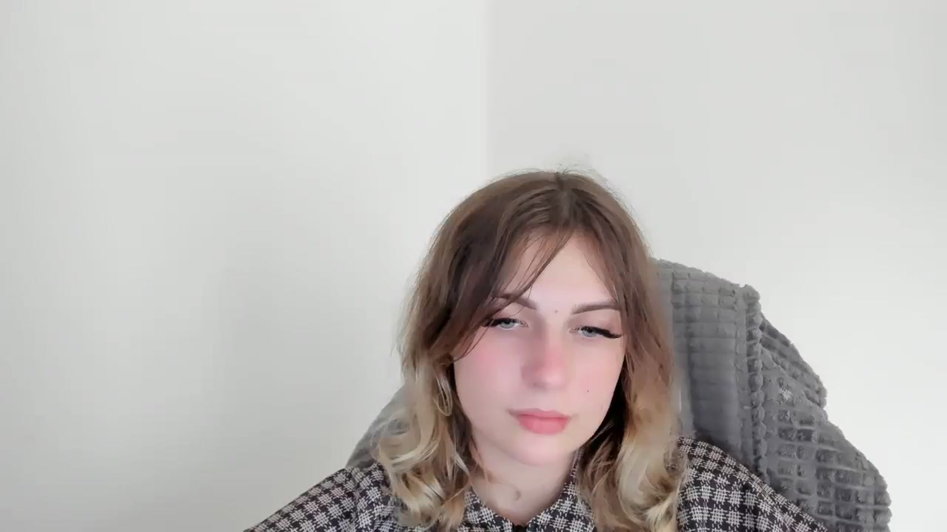 EarlyyBird video thumbnail