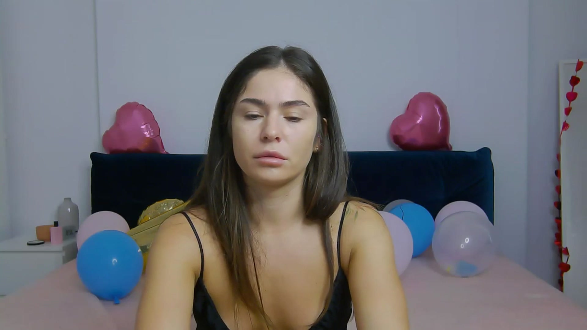 NaiaaBee video thumbnail