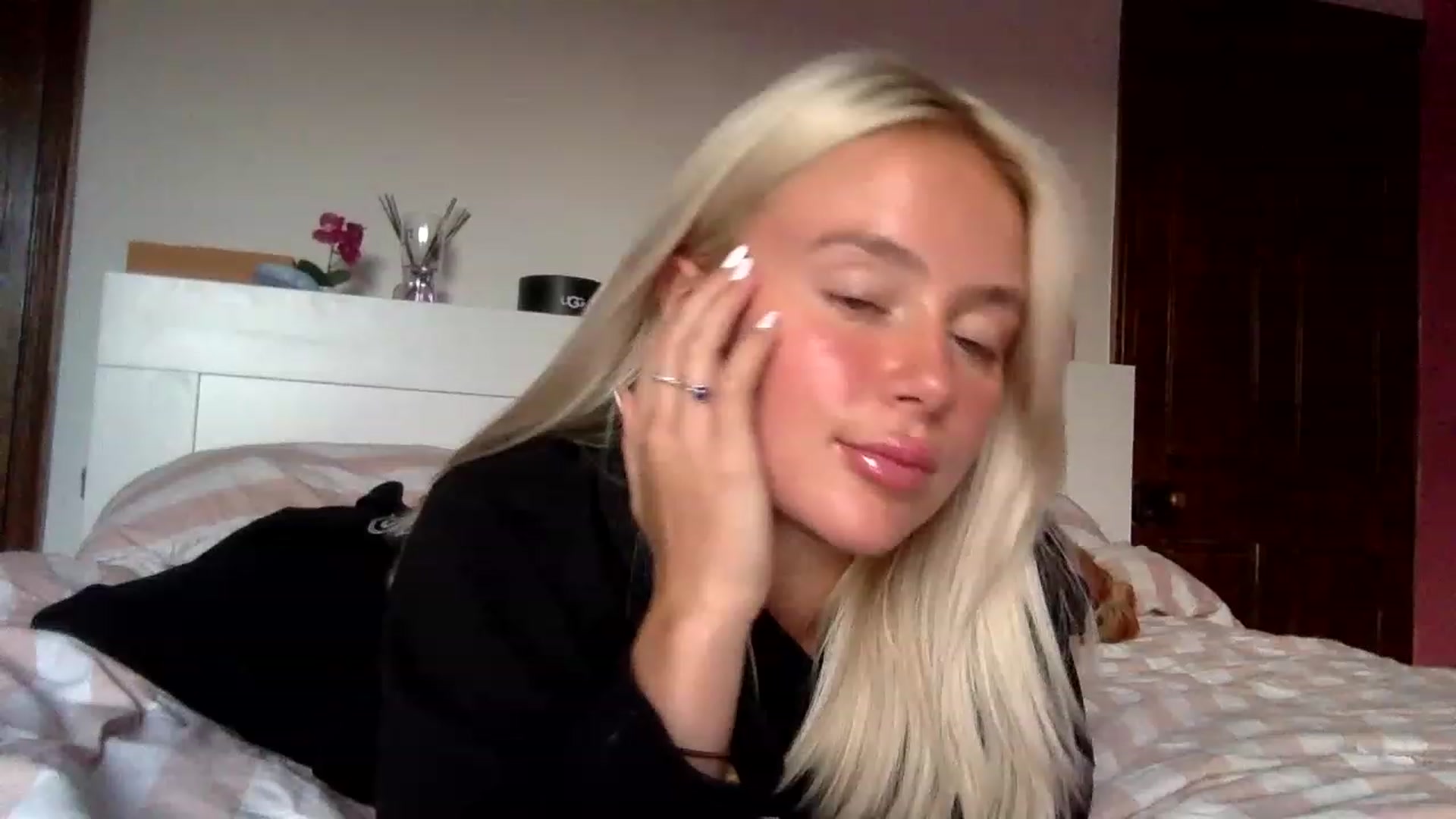 BeaSaitou video thumbnail