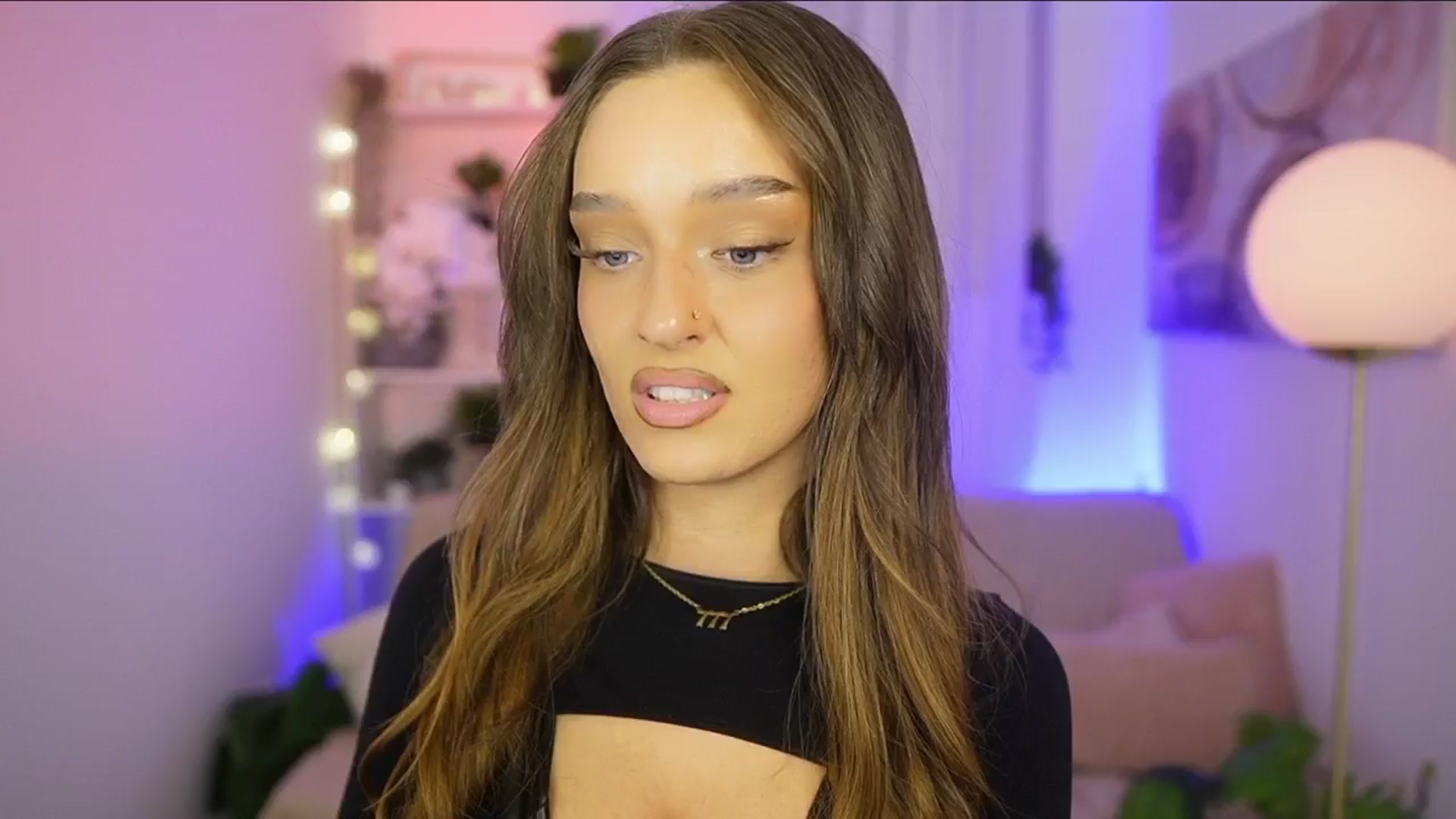 Clara_Mia video thumbnail