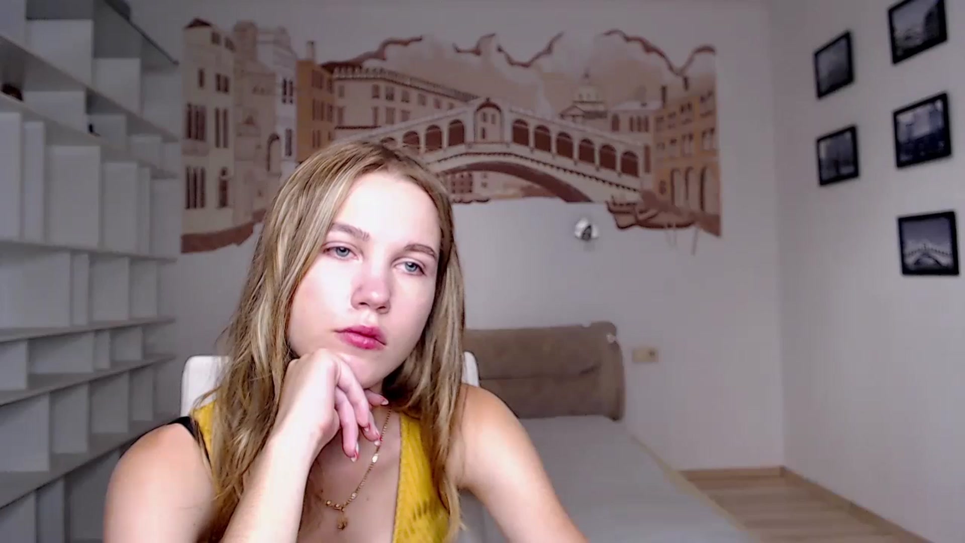 Kate_Lewiss video thumbnail