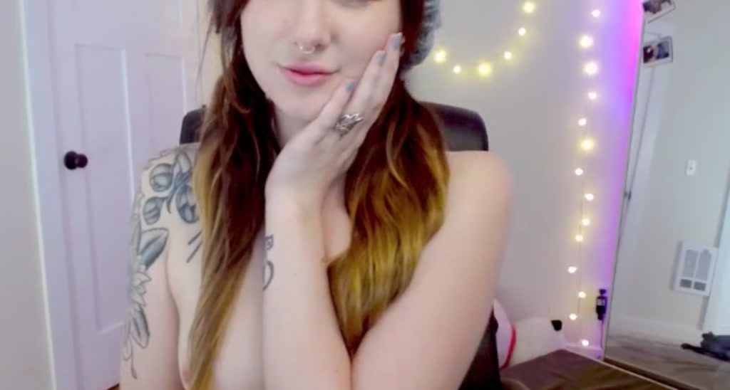 MissAshe video thumbnail