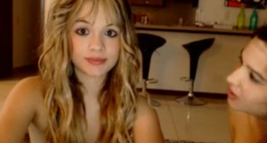 Lili_Jones video thumbnail