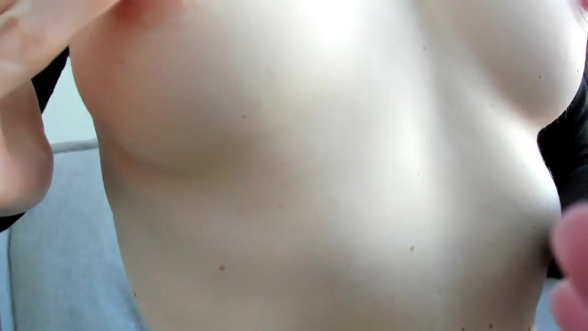 Pixelss video thumbnail