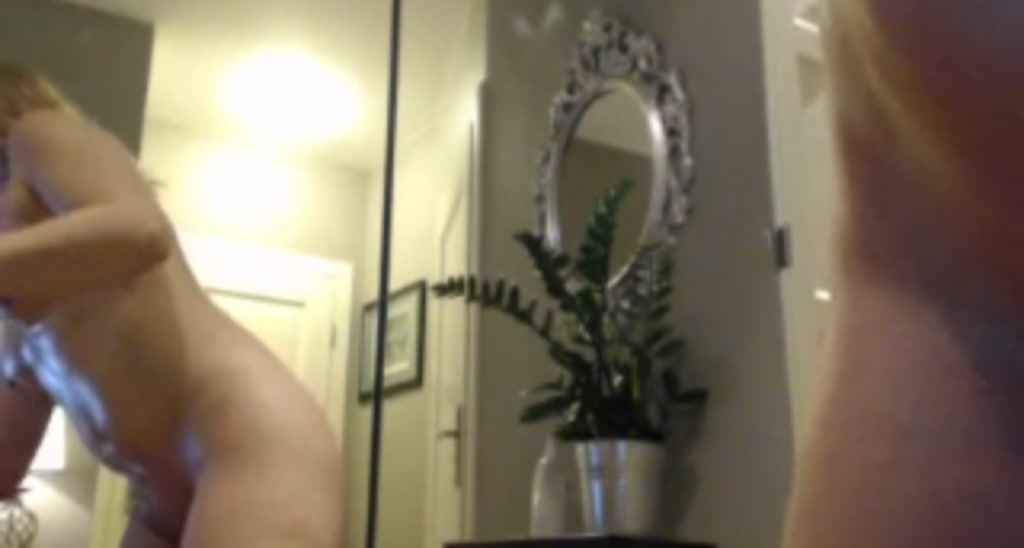 JustLily video thumbnail
