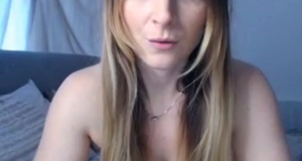 Sarah_Louise_ video thumbnail