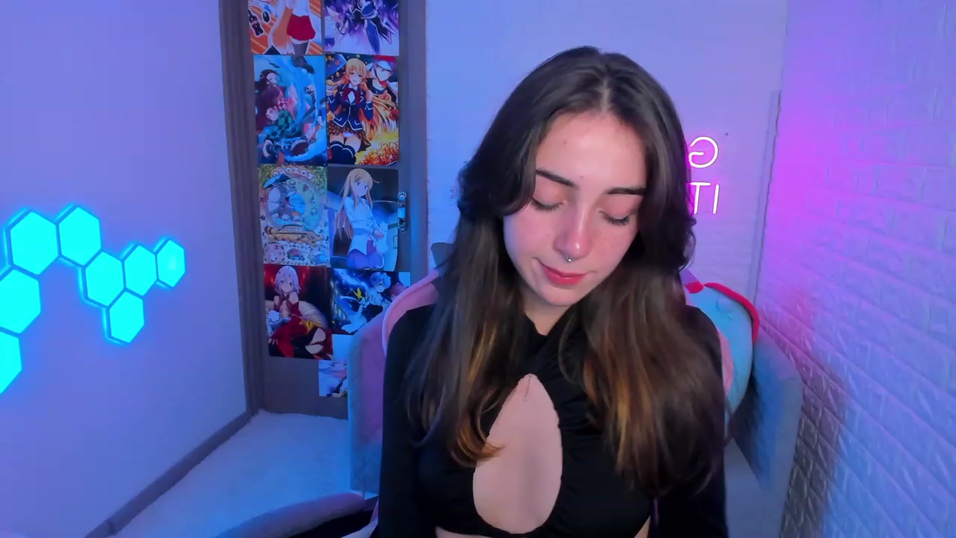 ElsaYoung video thumbnail