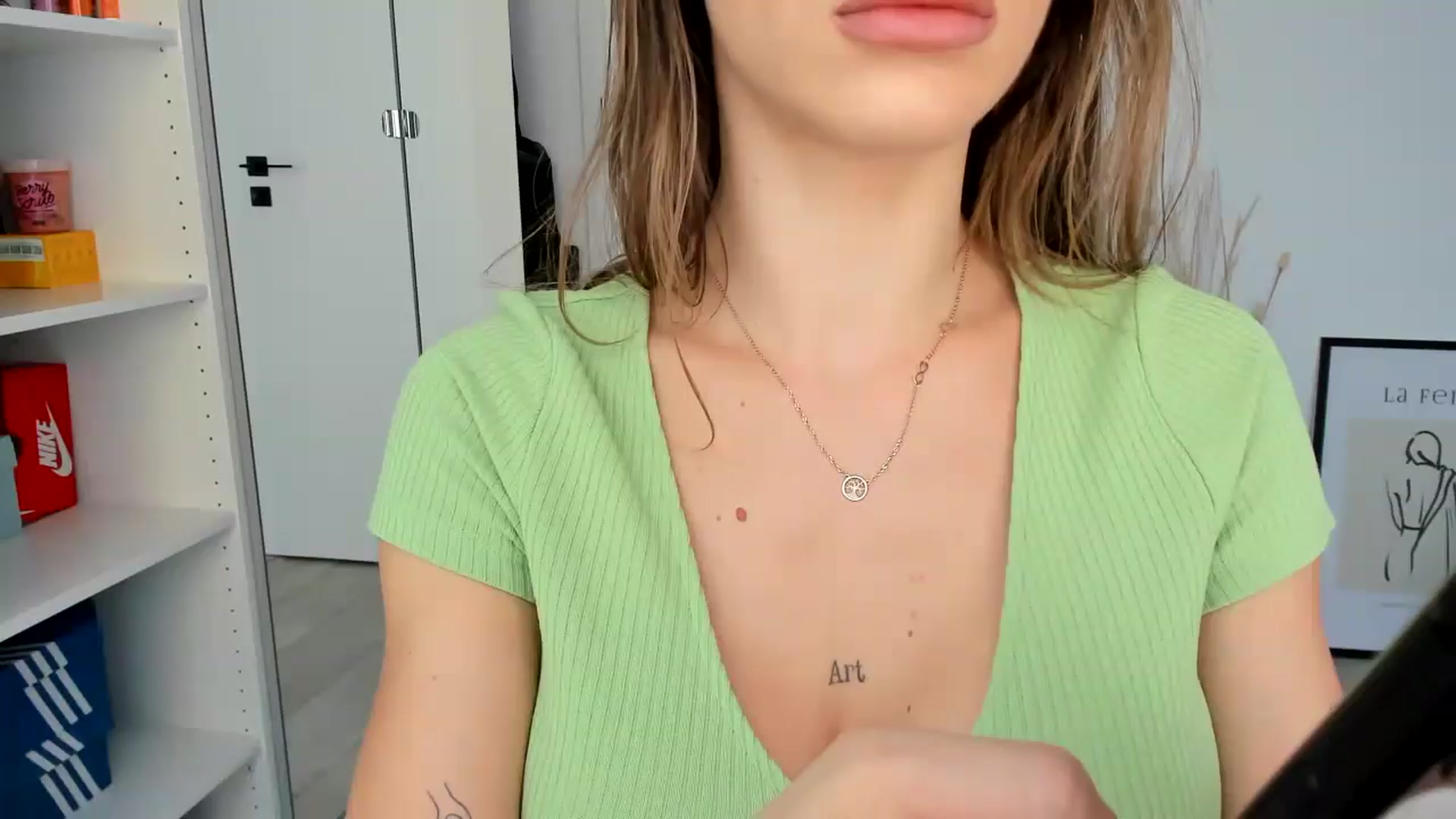 Bigbootybabe video thumbnail