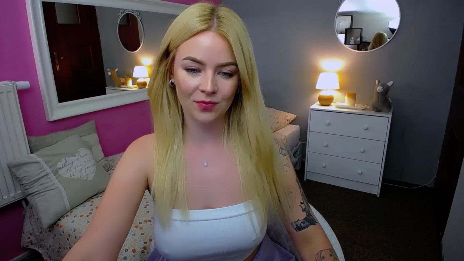 AurelieSierra video thumbnail