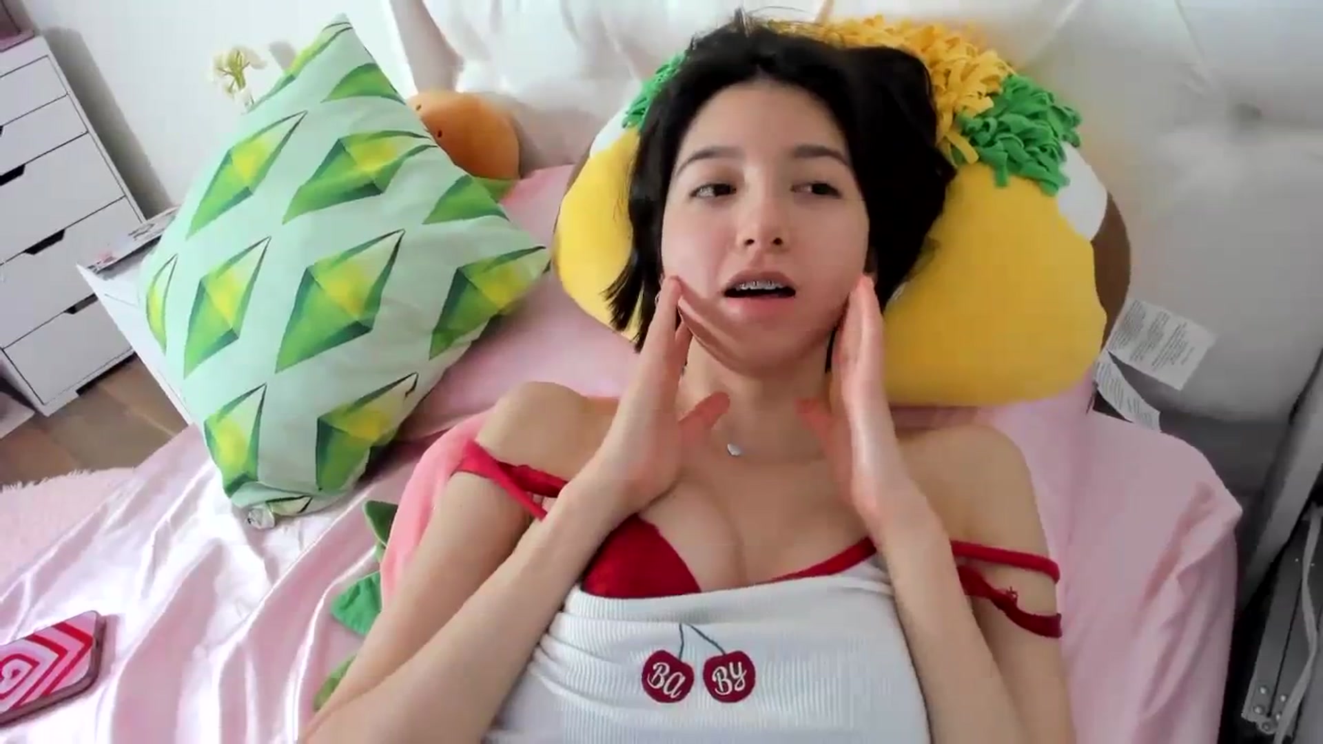Cherrycute666 video thumbnail