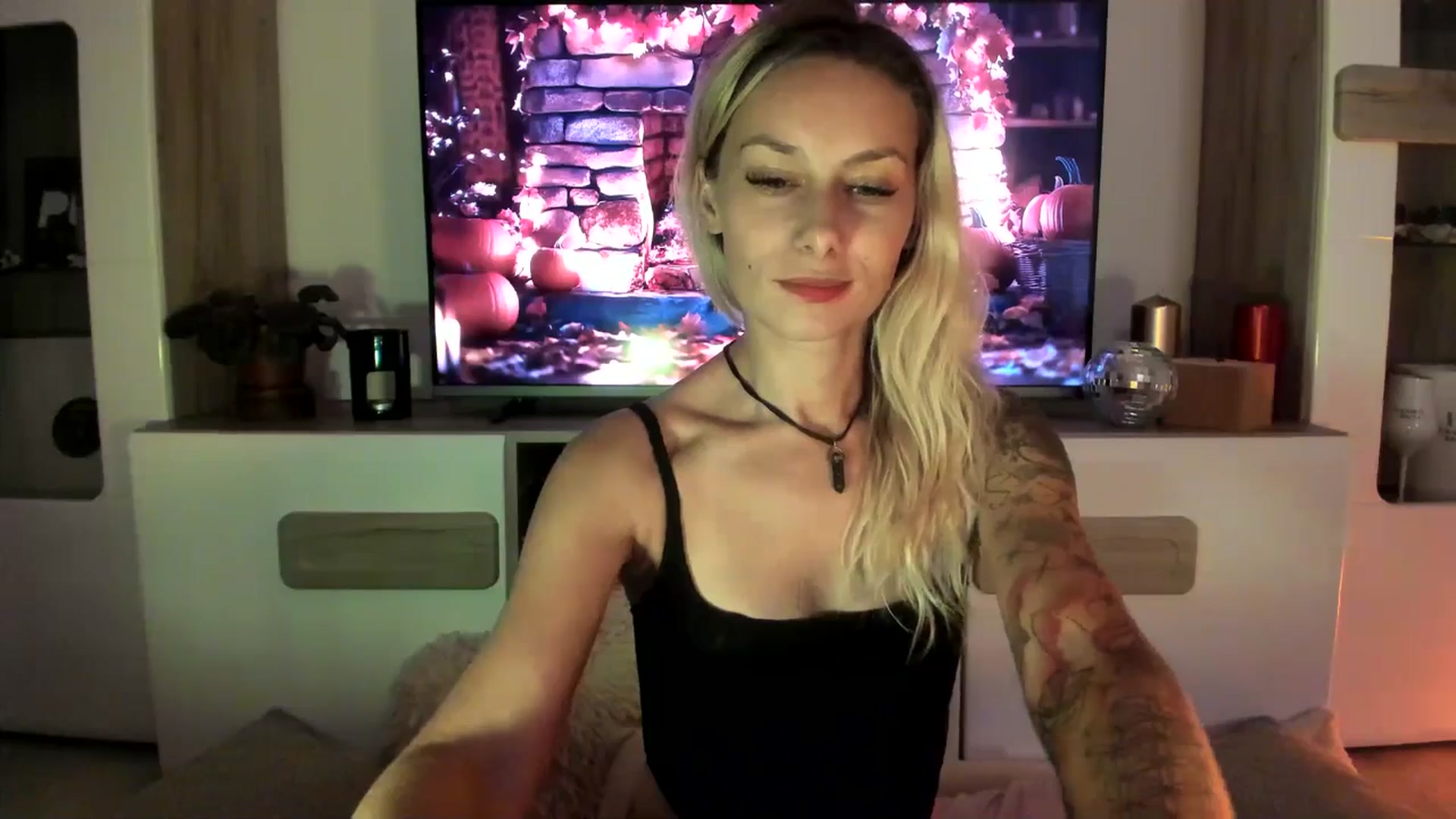EvaNesssa video thumbnail
