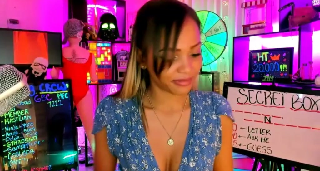 LinaAwesome video thumbnail